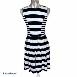 Ella Moss fit & flare sleeveless dress L